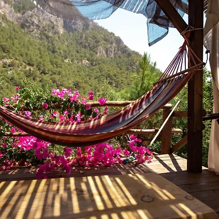 Hotell The Fabric Lounge