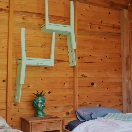 Hotell The Fabric Lounge 2*