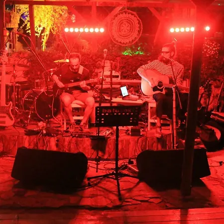 Szálloda The Fabric Lounge Faralya