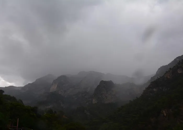 The Fabric Lounge 2*