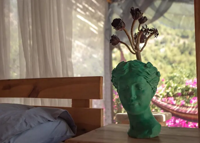 The Fabric Lounge Szálloda