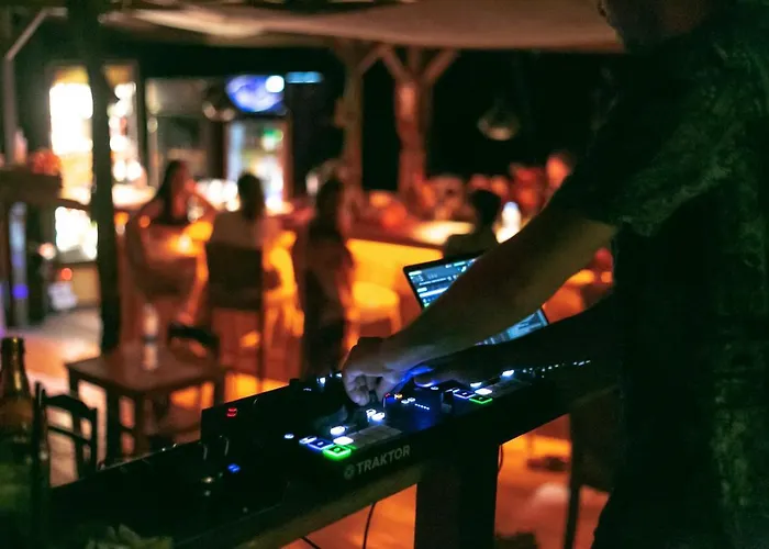 The Fabric Lounge Szálloda