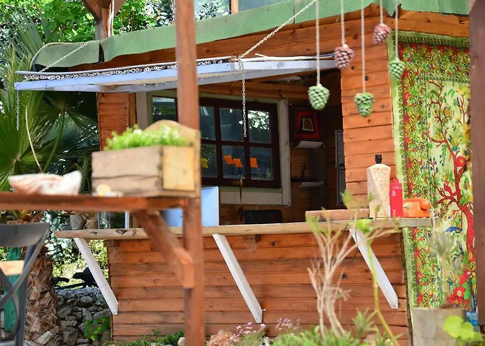 Szálloda The Fabric Lounge Faralya